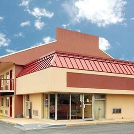 Econo Lodge Northeast Reading Εξωτερικό φωτογραφία