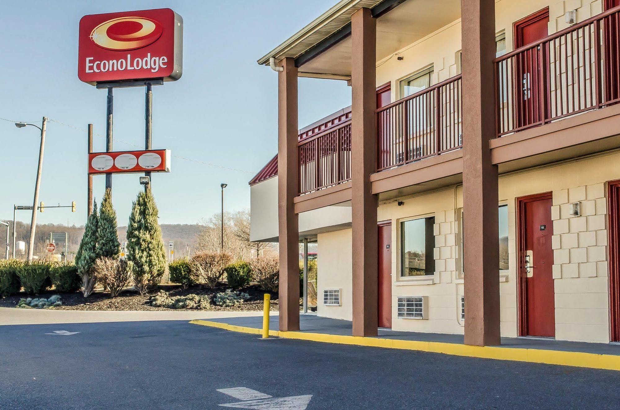 Econo Lodge Northeast Reading Εξωτερικό φωτογραφία